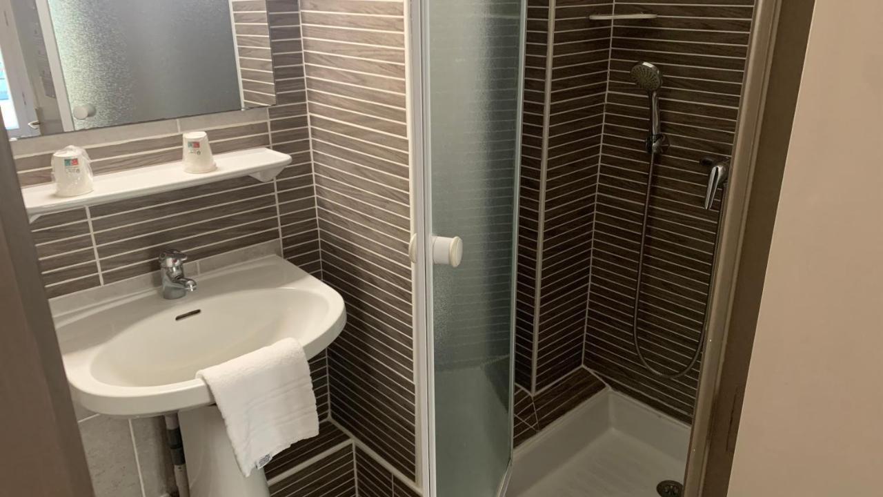 Le Ceretan Hotel Екстериор снимка