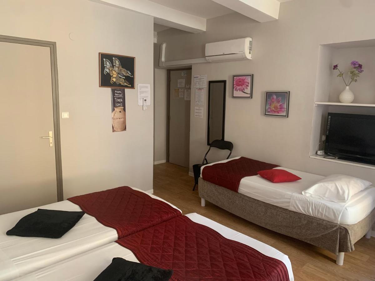 Le Ceretan Hotel Екстериор снимка
